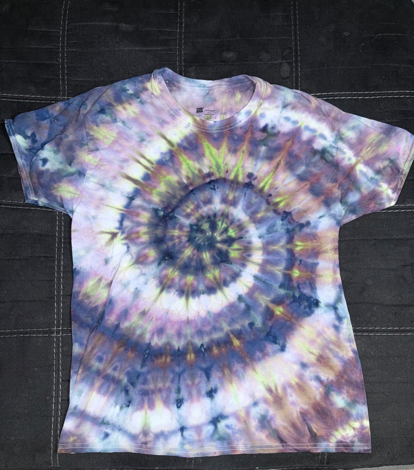 Tie-Dye shirt large