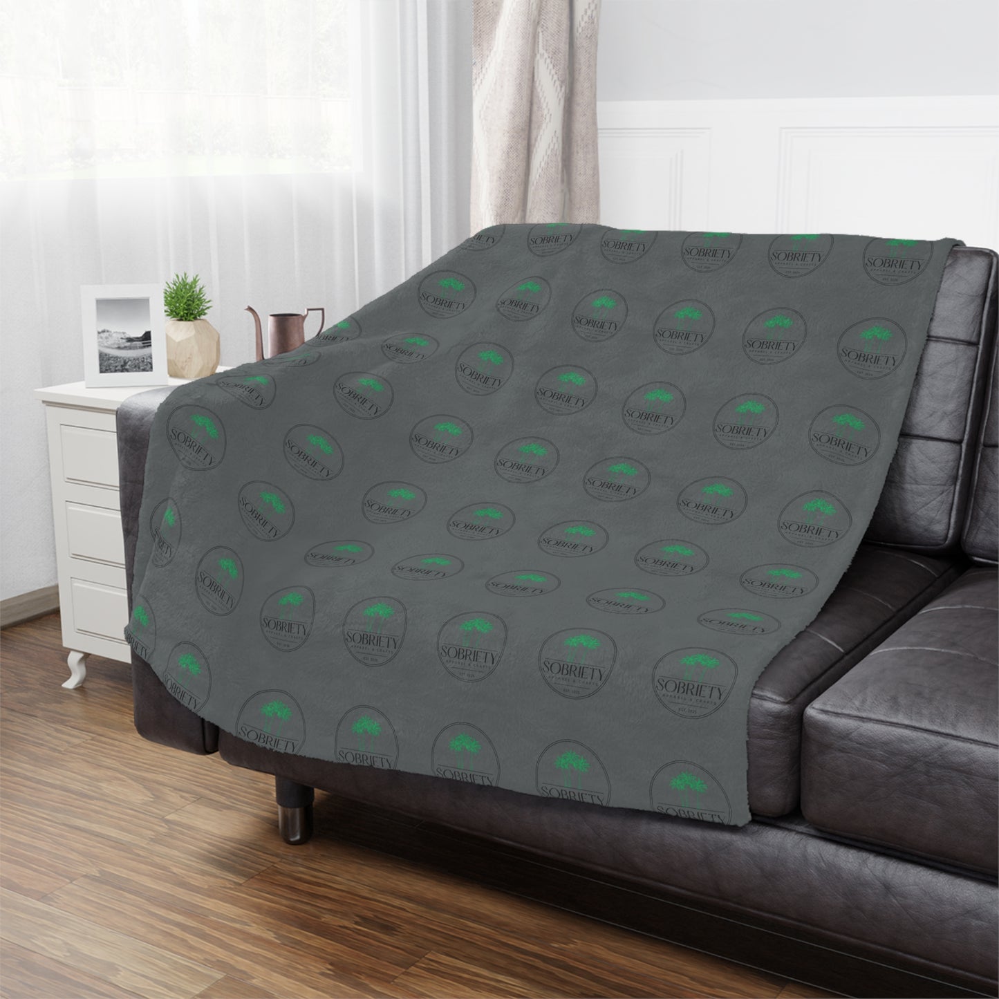Soft Minky Blanket with Green Design, Cozy Throw for Home, Gift for Her, Nursery Decor, Pet Blanket, Sustainable Fabric Throw