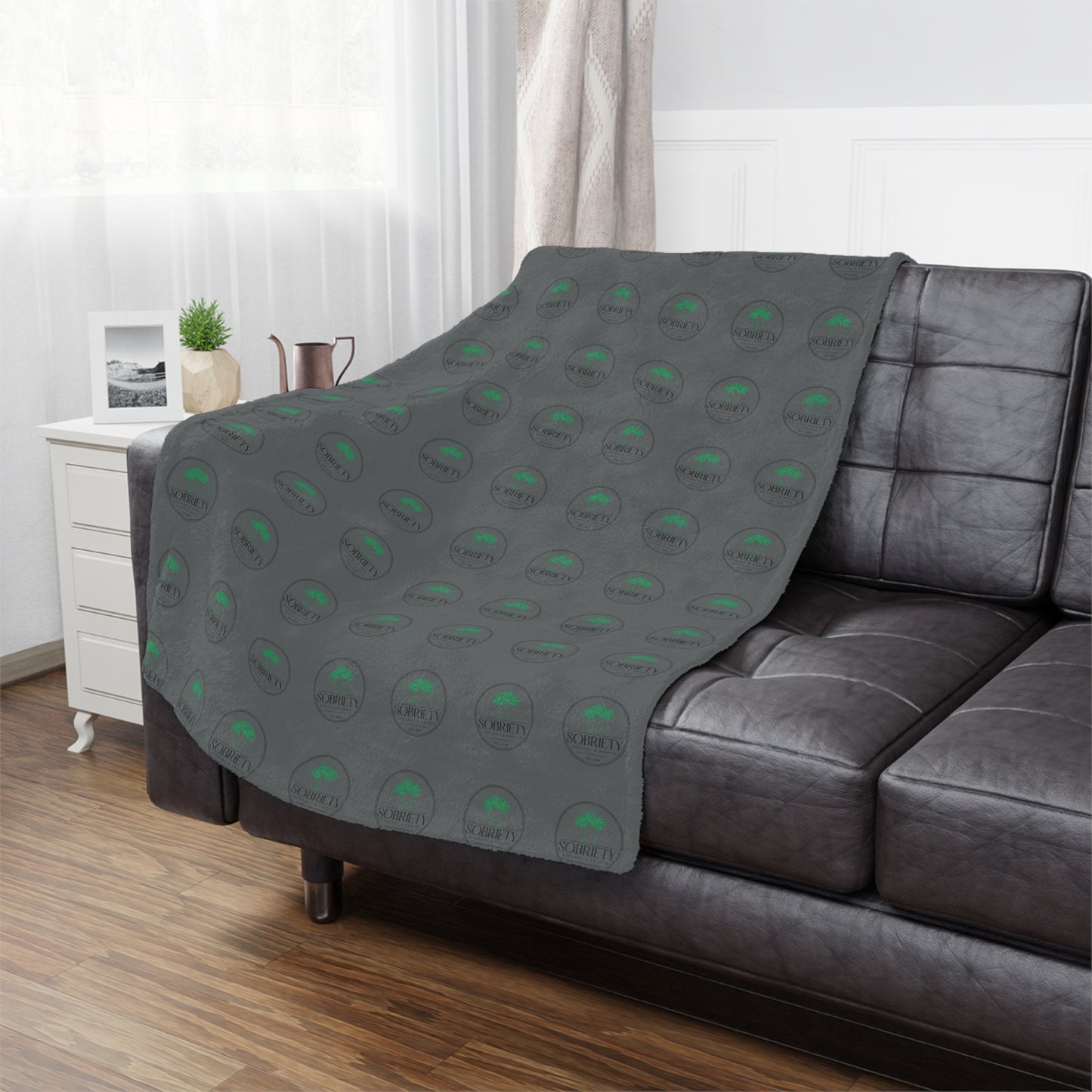 Soft Minky Blanket with Green Design, Cozy Throw for Home, Gift for Her, Nursery Decor, Pet Blanket, Sustainable Fabric Throw